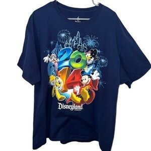 Disneyland 2014 blue T shirt size large